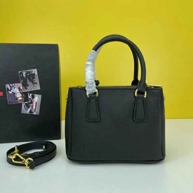 prada aaa qualite sac a main  pour femme s_126b4b72